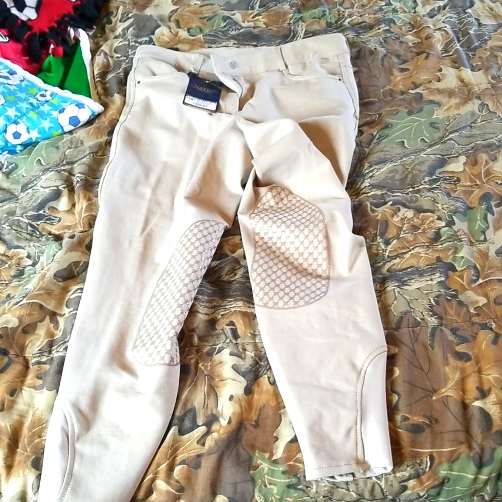 Ovation riding breeches size 30R beige